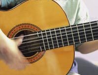 Chitarra_davanti_